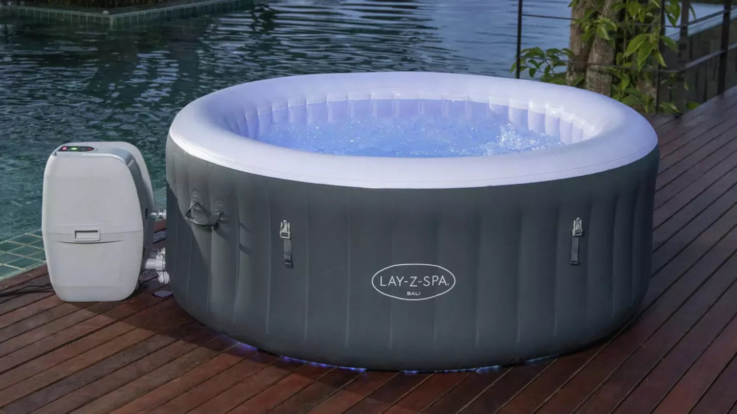 Best LayZSpas To Relax In